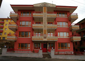 1931403_44723739903_2852_n